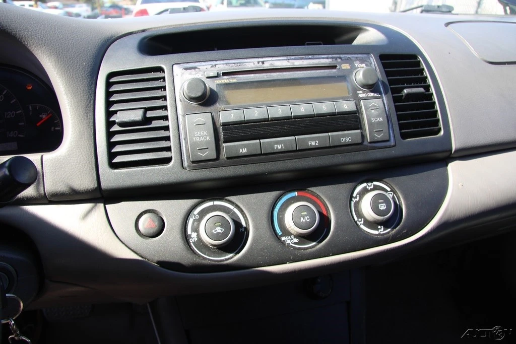 2006 Toyota Camry 5th Gen - Image 16 of 21