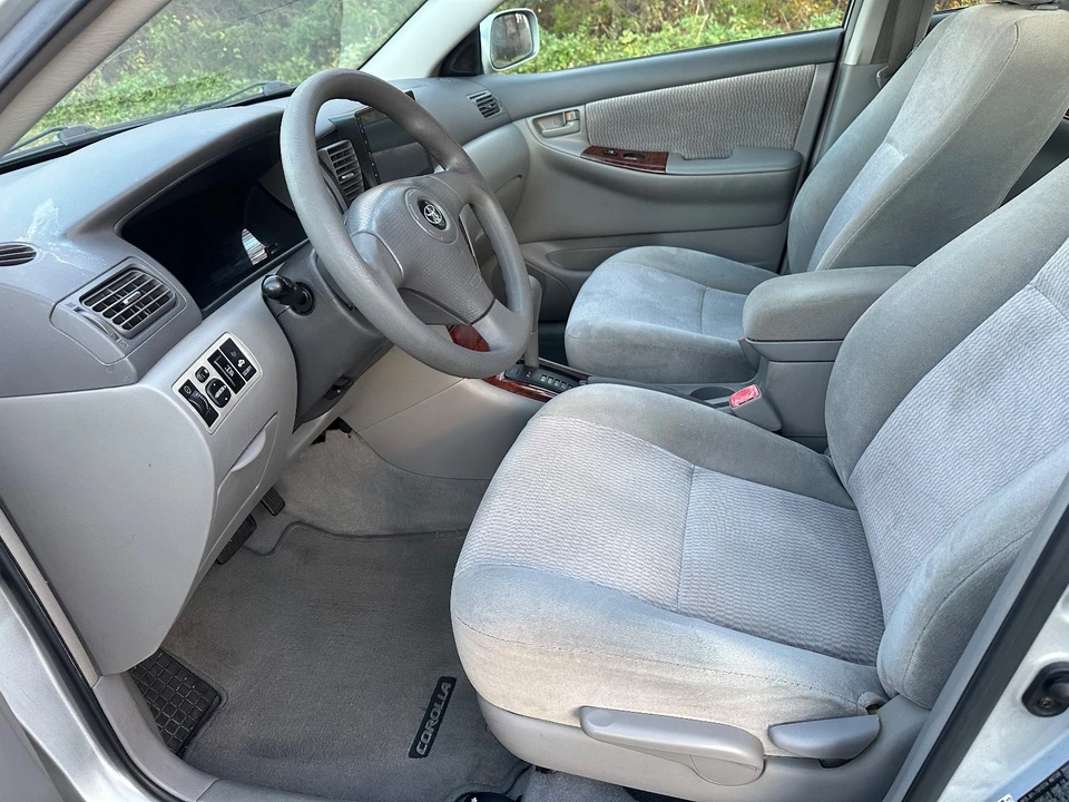 2006 Toyota Corolla 9th Gen - Image 13 of 21