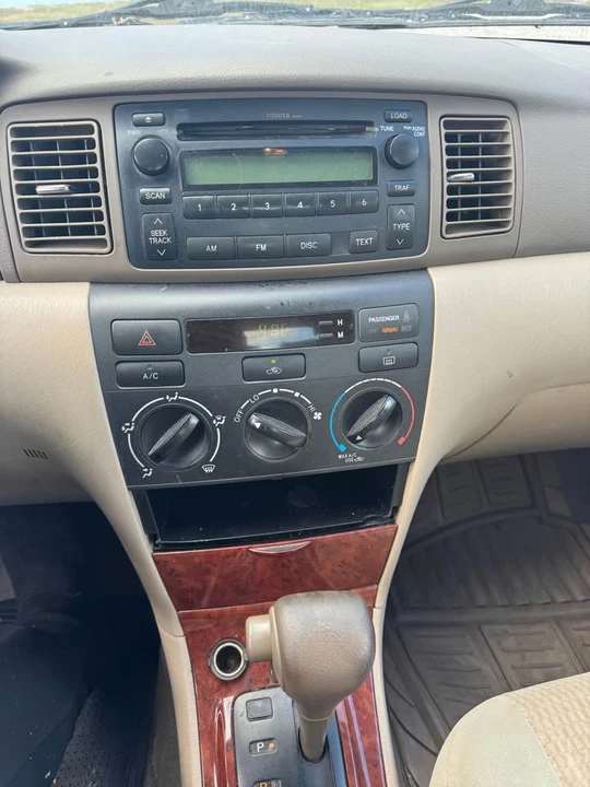 2006 Toyota Corolla 9th Gen - Image 8 of 10