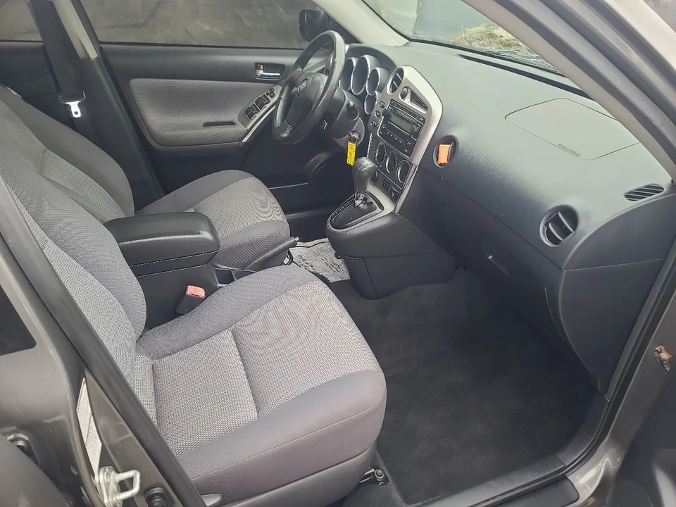 2006 Toyota Matrix 1st Gen - Image 14 of 21