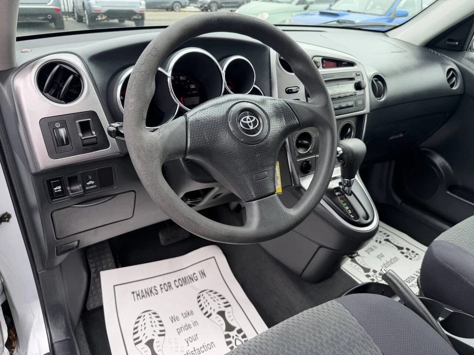 2006 Toyota Matrix 1st Gen - Image 8 of 17