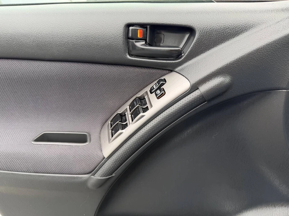 2006 Toyota Matrix 1st Gen - Image 13 of 17