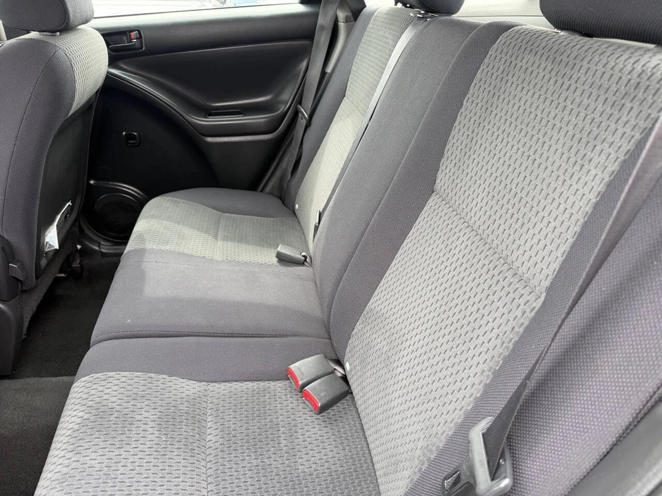 2006 Toyota Matrix 1st Gen - Image 9 of 17
