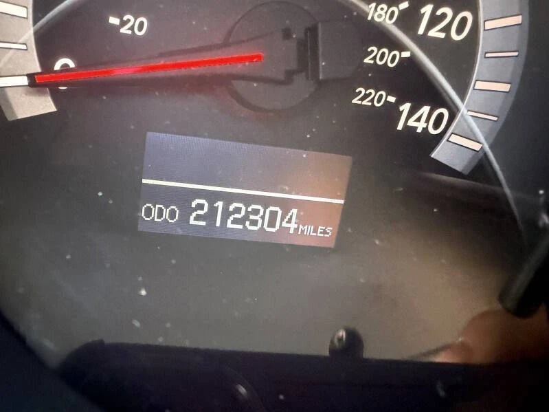 2006 Toyota Highlander - Image 2 of 21