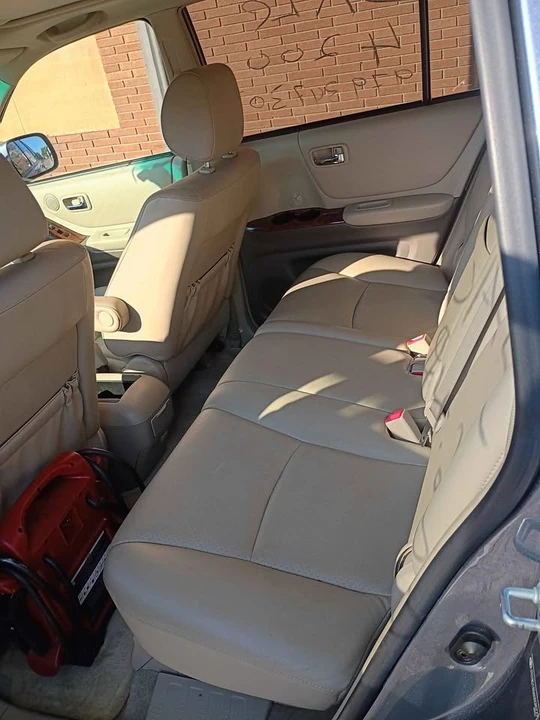 2006 Toyota Highlander - Image 2 of 11