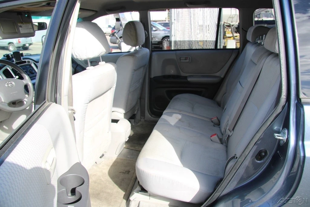 2006 Toyota Highlander - Image 18 of 21