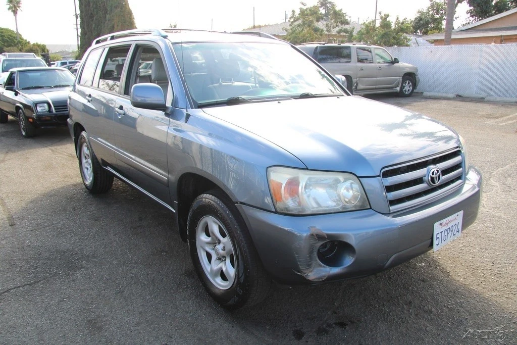 2006 Toyota Highlander - Image 8 of 21