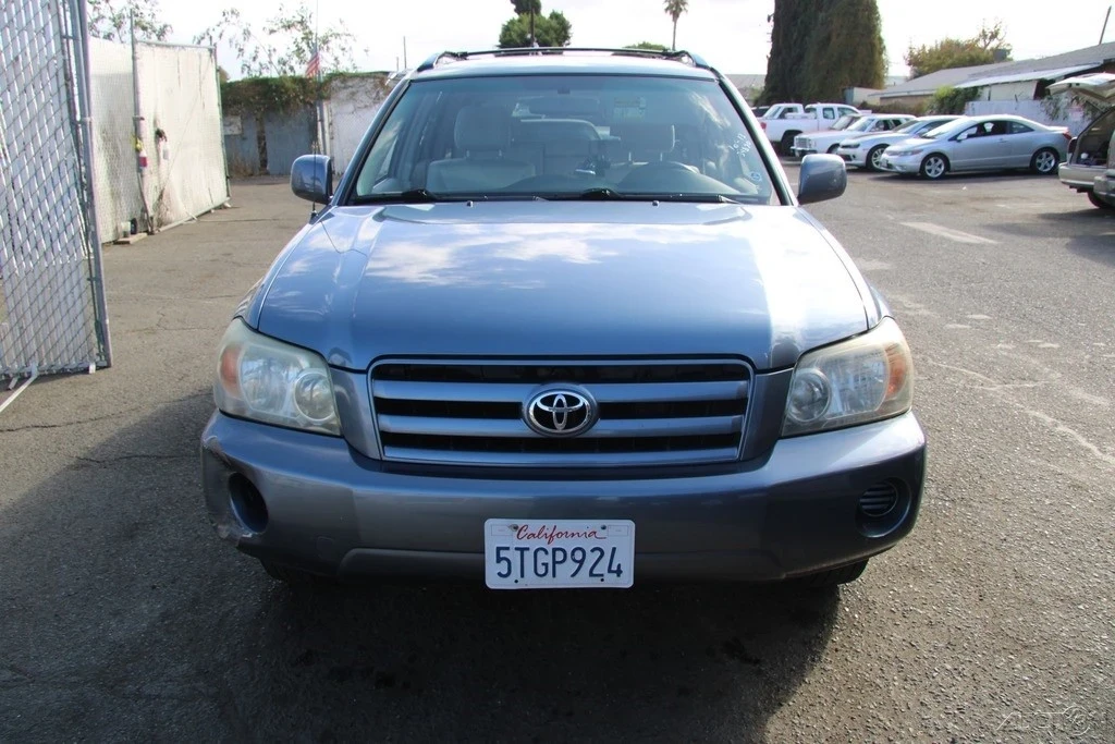 2006 Toyota Highlander - Image 9 of 21