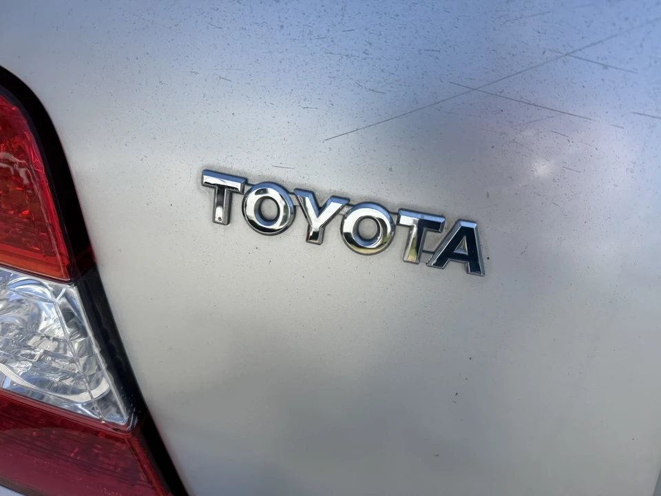 2006 Toyota Highlander - Image 11 of 27