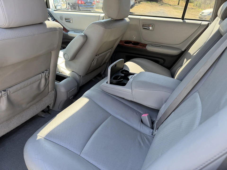 2006 Toyota Highlander - Image 7 of 27