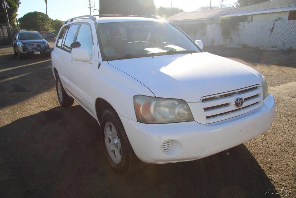 2006 Toyota Highlander - Image 8 of 21