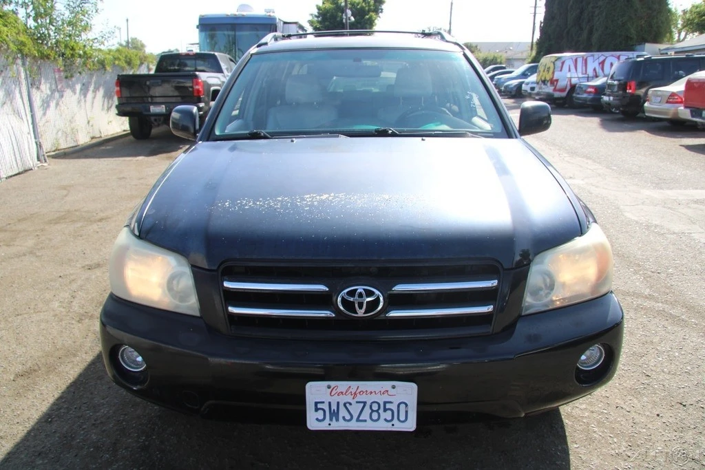 2006 Toyota Highlander - Image 11 of 21