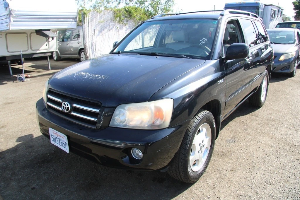 2006 Toyota Highlander - Image 2 of 21