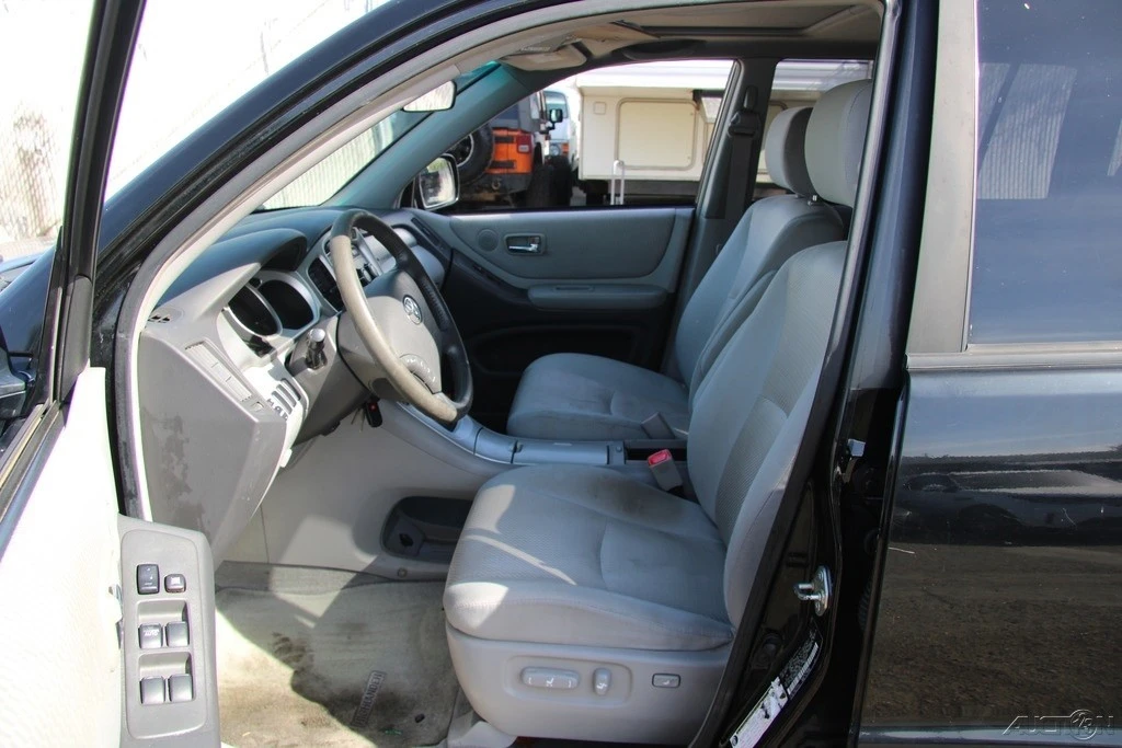 2006 Toyota Highlander - Image 14 of 21