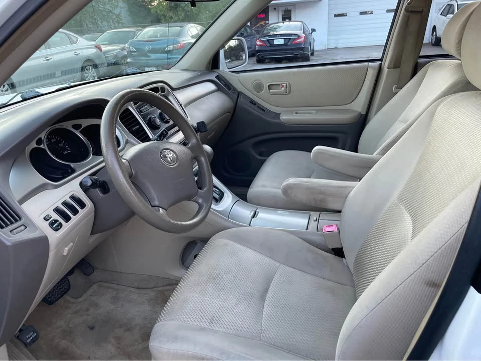 2006 Toyota Highlander - Image 14 of 20