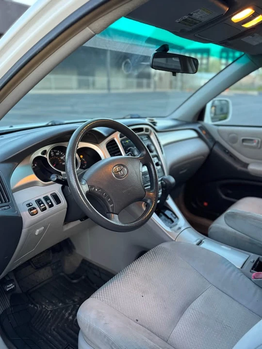 2006 Toyota Highlander - Image 9 of 15