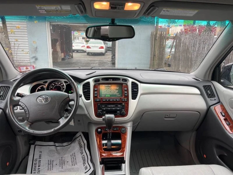 2006 Toyota Highlander - Image 11 of 12