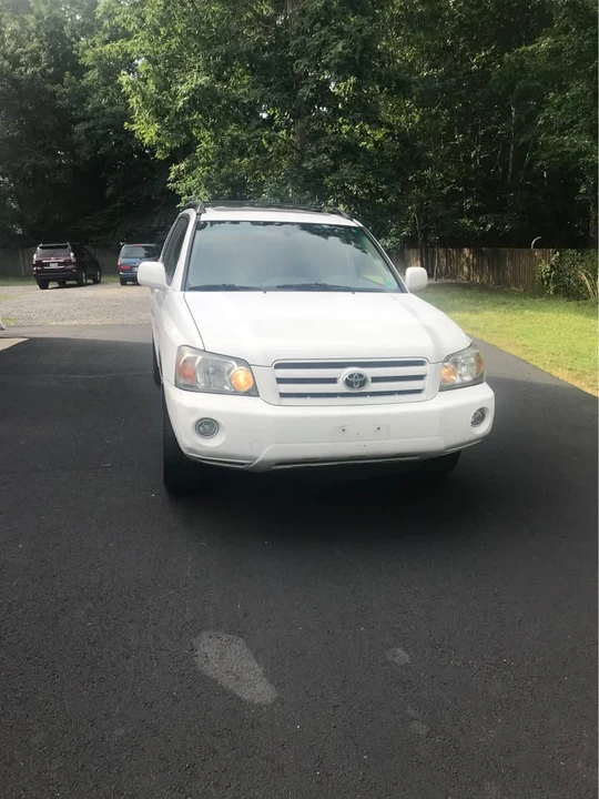 2006 Toyota Highlander - Image 2 of 12