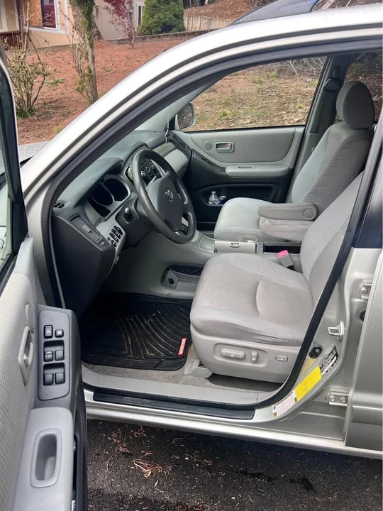2006 Toyota Highlander - Image 6 of 8