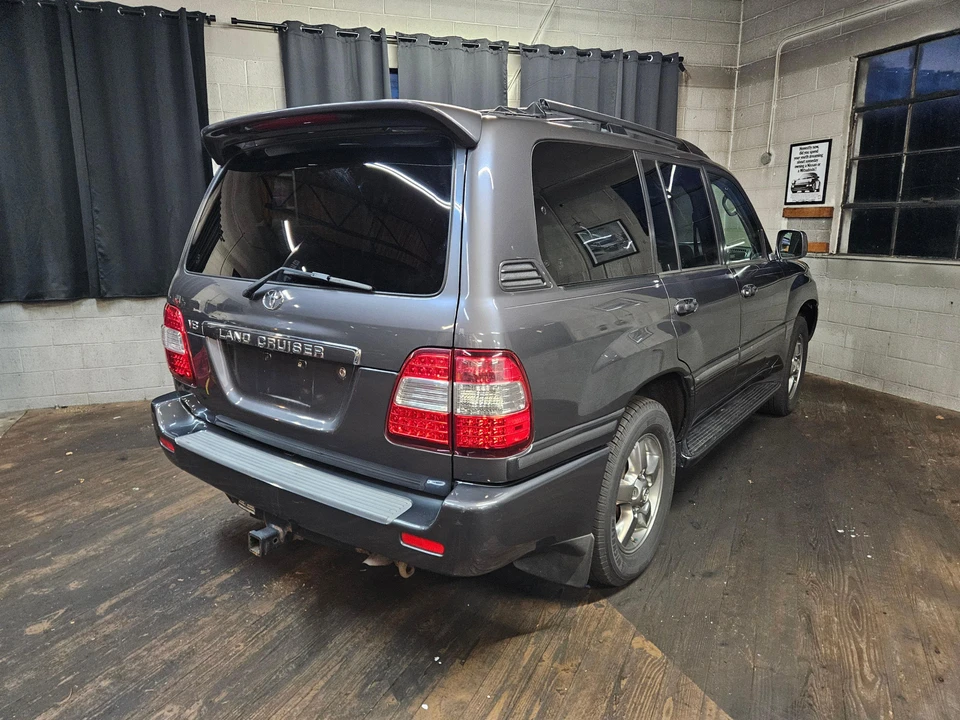 2006 Toyota J100 Land Cruiser - Image 15 of 31