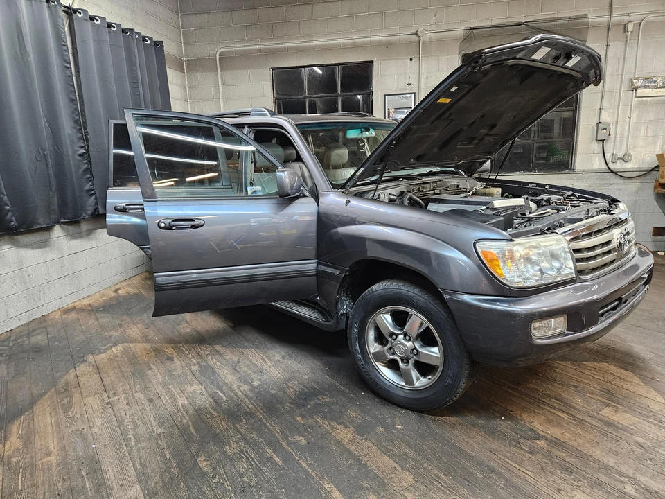2006 Toyota J100 Land Cruiser - Image 29 of 31