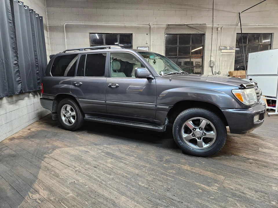 2006 Toyota J100 Land Cruiser - Image 19 of 31