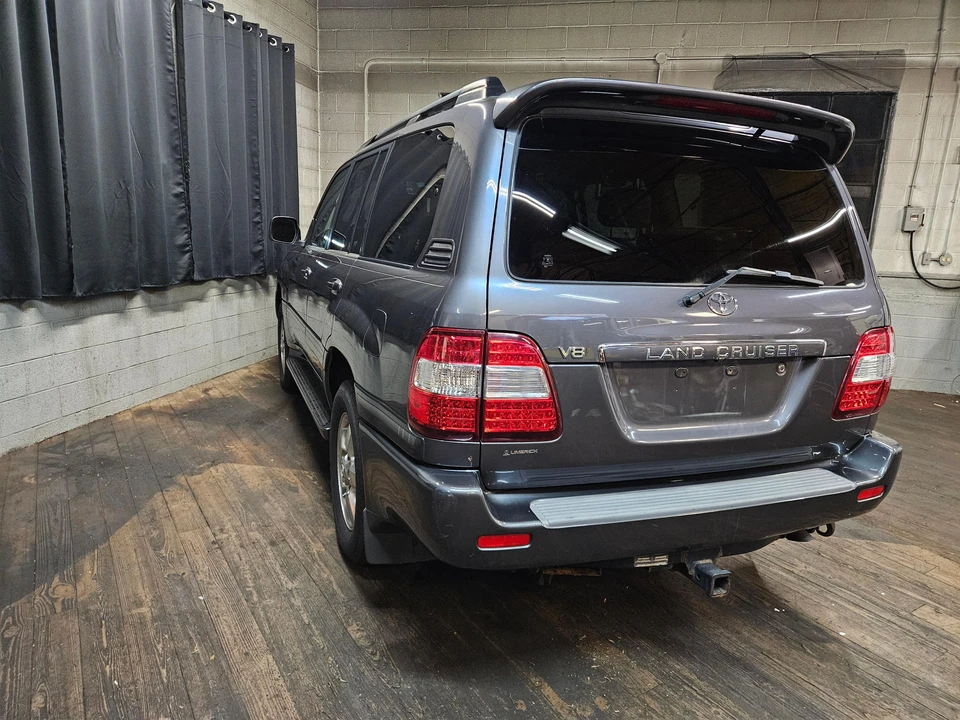 2006 Toyota J100 Land Cruiser - Image 12 of 31