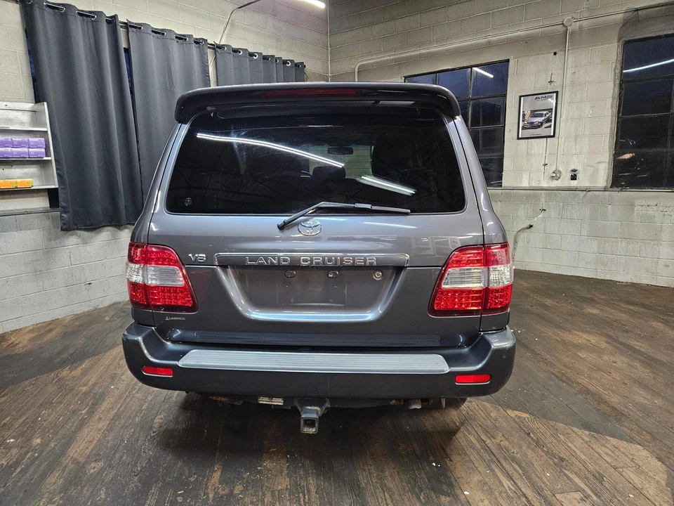 2006 Toyota J100 Land Cruiser - Image 13 of 31