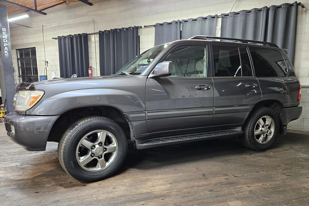 2006 Toyota J100 Land Cruiser - Image 3 of 31