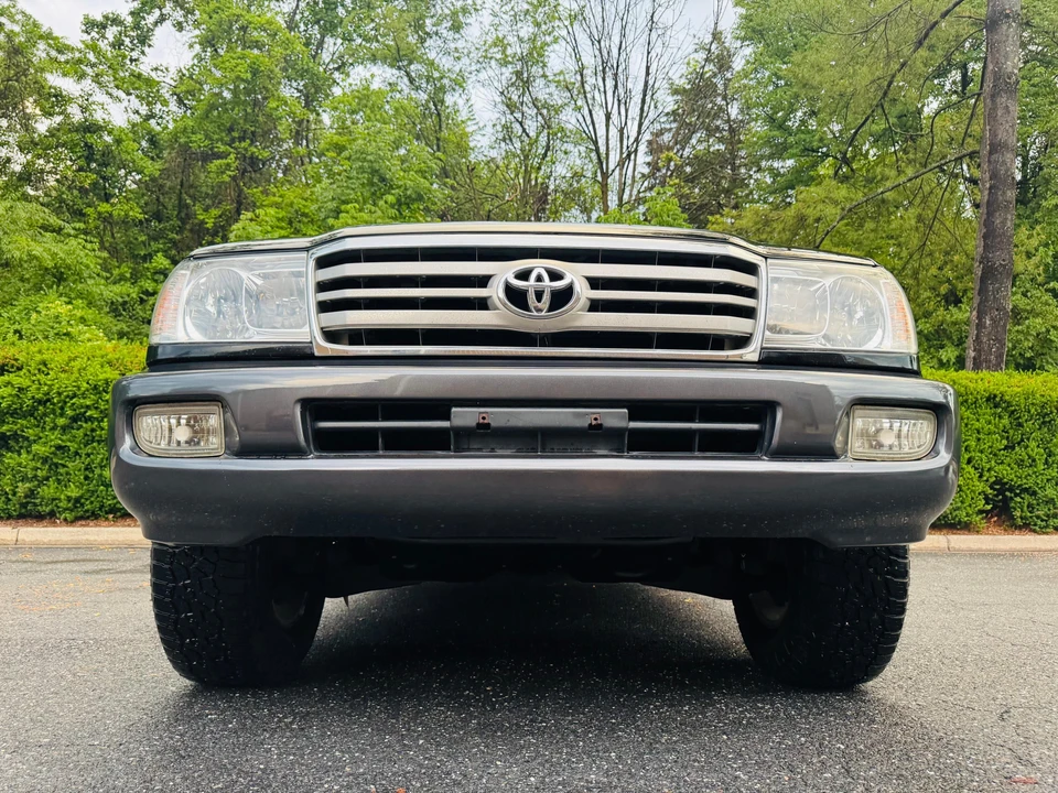 2006 Toyota Land Cruiser - Image 6 of 31