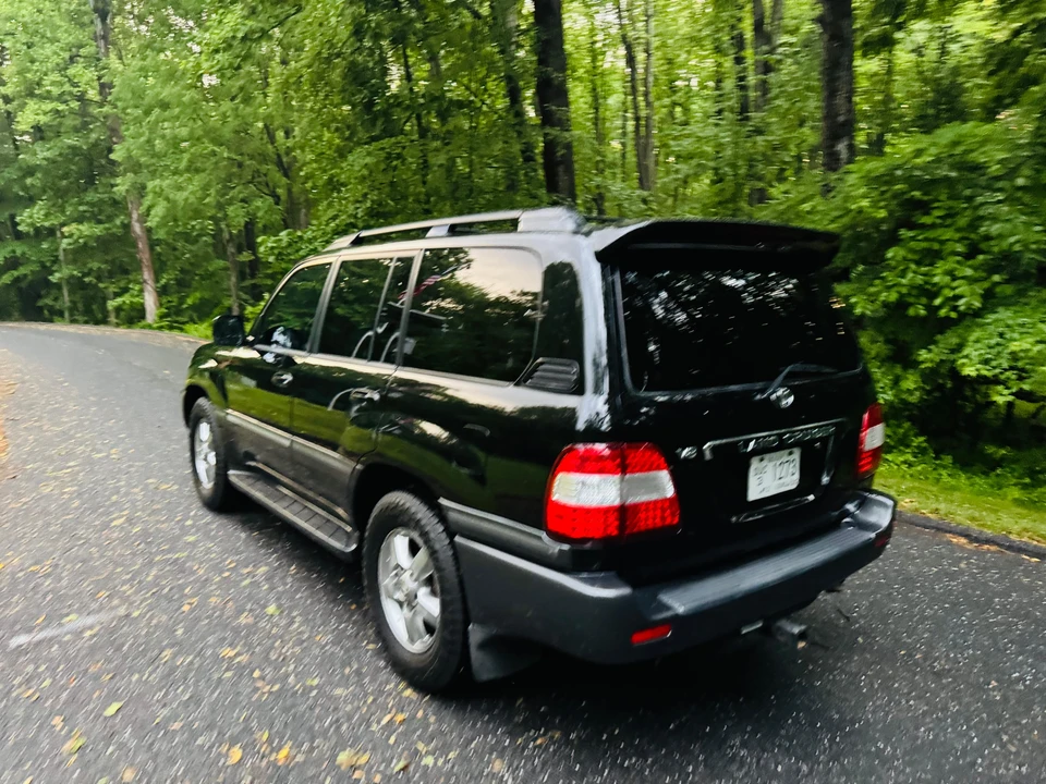 2006 Toyota Land Cruiser - Image 31 of 31