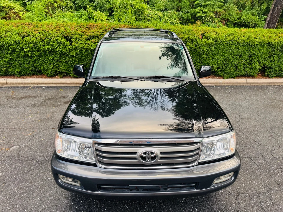 2006 Toyota Land Cruiser - Image 8 of 31