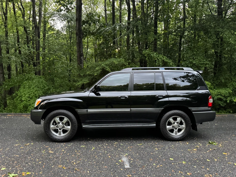 2006 Toyota Land Cruiser - Image 30 of 31