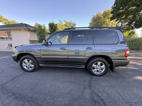 2006 Toyota Land Cruiser VX