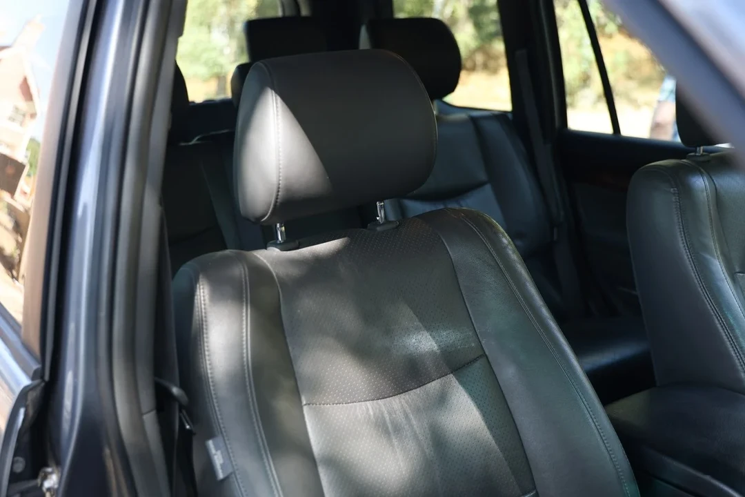 2006 Toyota J100 Land Cruiser - Image 9 of 30