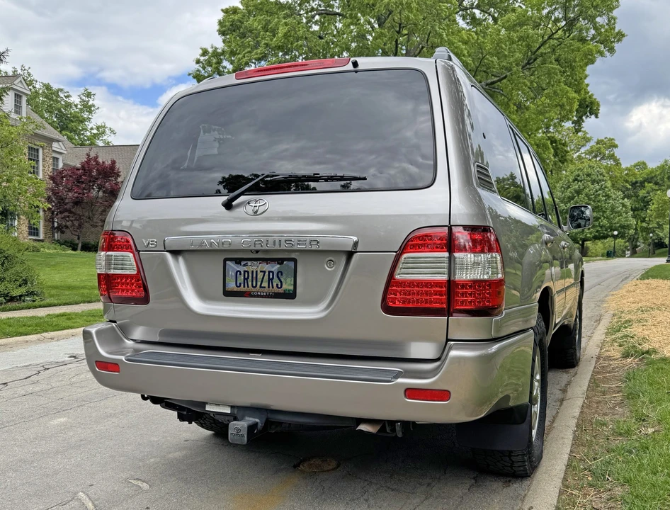2006 Toyota J100 Land Cruiser - Image 12 of 31