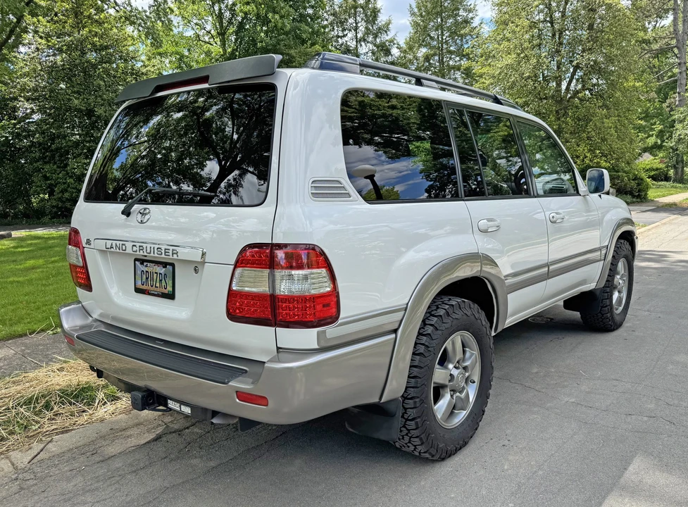 2006 Toyota J100 Land Cruiser - Image 11 of 31