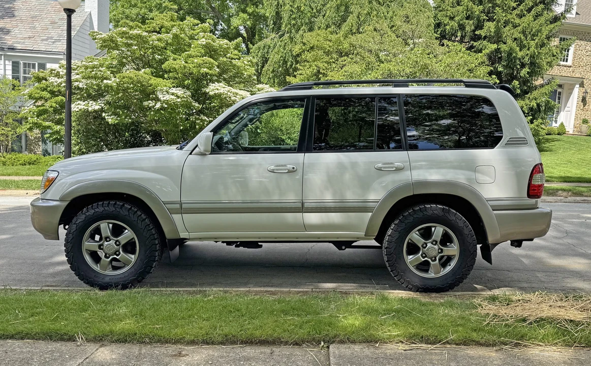 2006 Toyota J100 Land Cruiser - Image 15 of 31