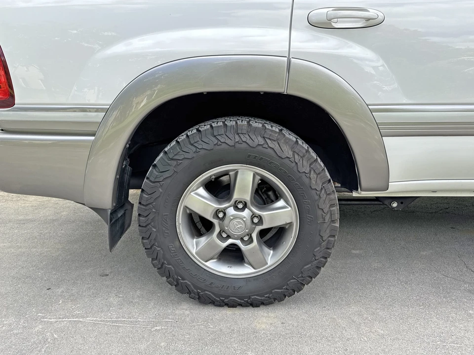 2006 Toyota J100 Land Cruiser - Image 29 of 31