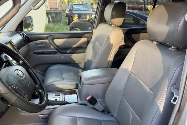 2006 Toyota J100 Land Cruiser - Image 4 of 7