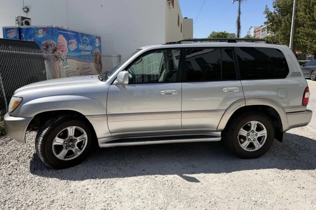 2006 Toyota J100 Land Cruiser - Image 3 of 7