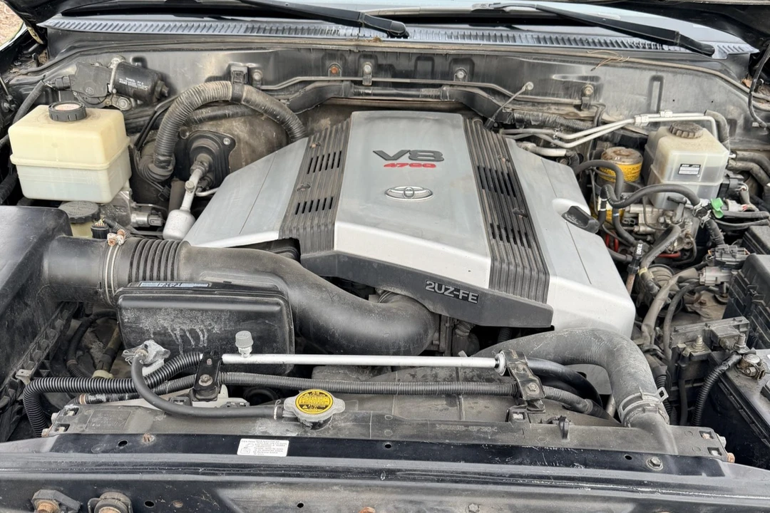2006 Toyota J100 Land Cruiser - Image 6 of 8