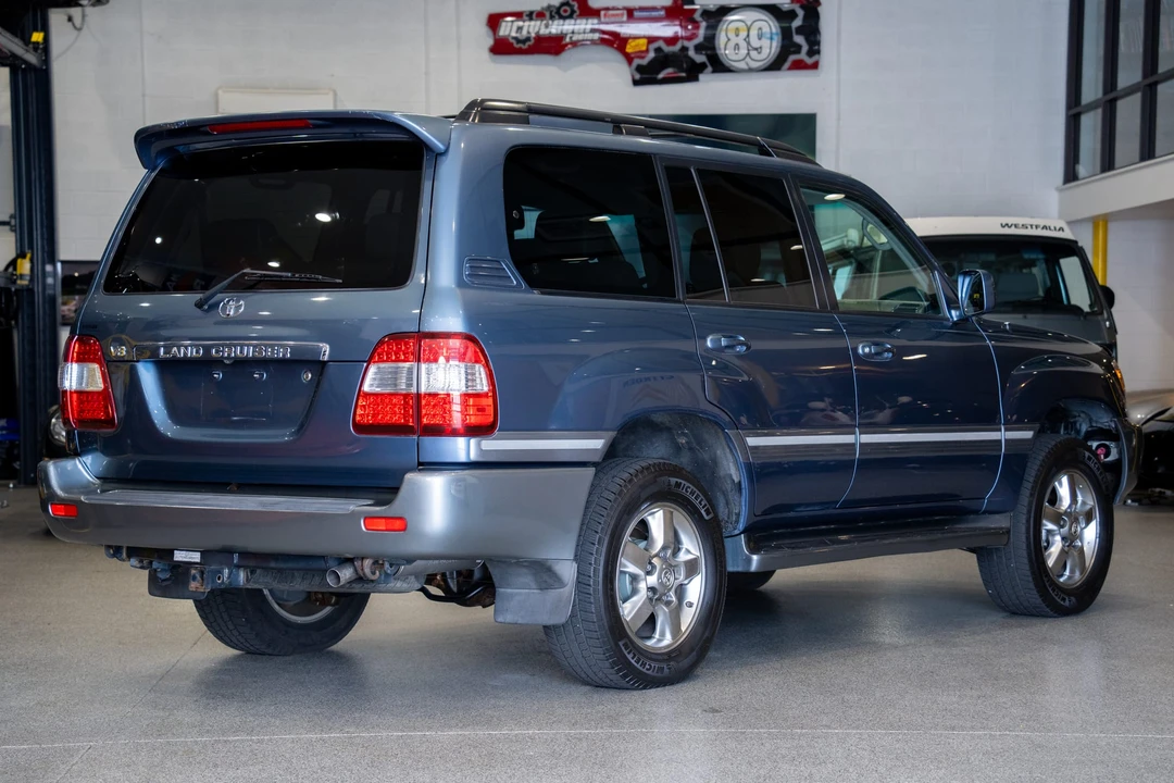 2006 Toyota J100 Land Cruiser - Image 25 of 31