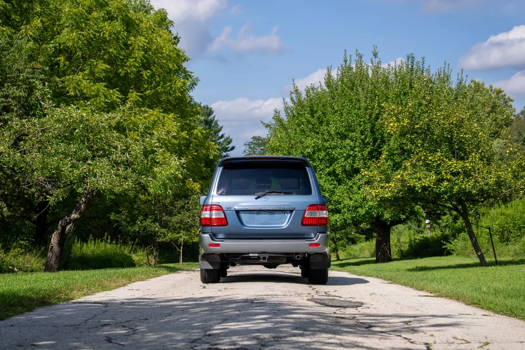 2006 Toyota J100 Land Cruiser - Image 13 of 31