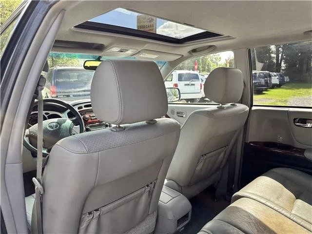2006 Toyota Highlander - Image 8 of 21
