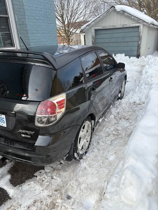 2006 Toyota Matrix 1st Gen - Image 4 of 5