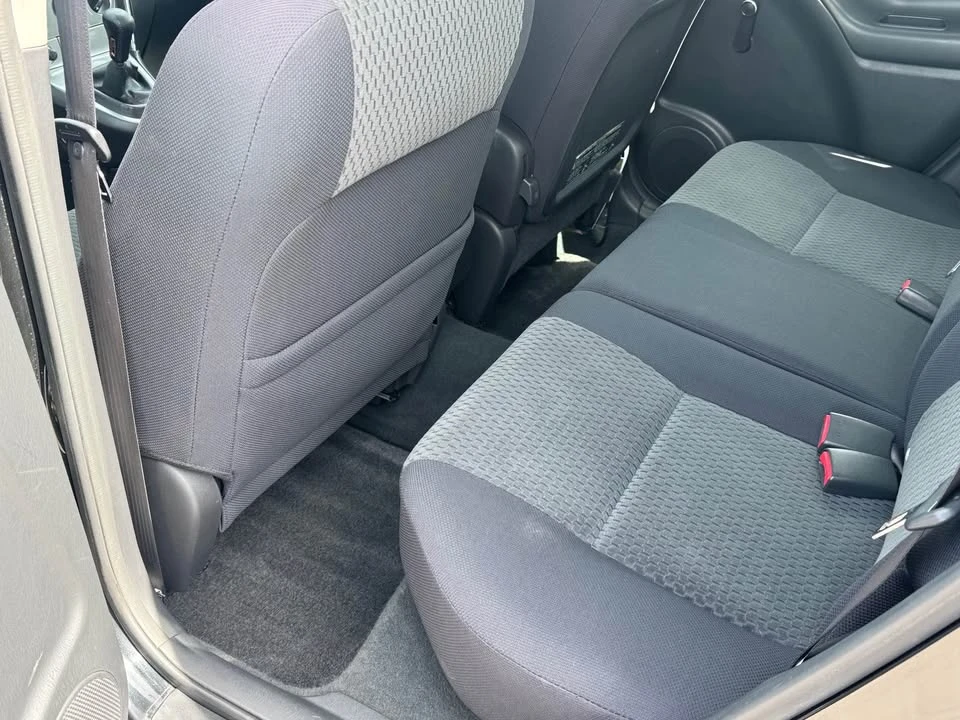2006 Toyota Matrix 1st Gen - Image 12 of 17