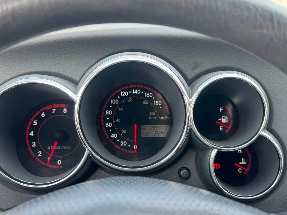 2006 Toyota Matrix 1st Gen - Image 14 of 17