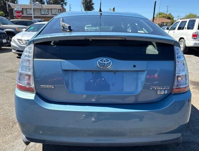 2006 Toyota Prius 2nd Gen - Image 4 of 11