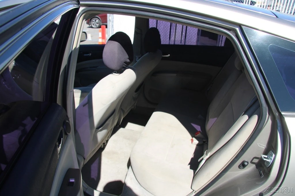 2006 Toyota Prius 2nd Gen - Image 20 of 21